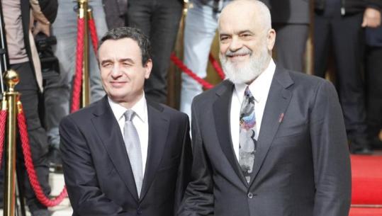 Si janë raportet me Kurtin? Rama shtrëngim duarsh me kryeministrin e Kosovës: E keni kthyer telenovelë, a e do, a s’e do