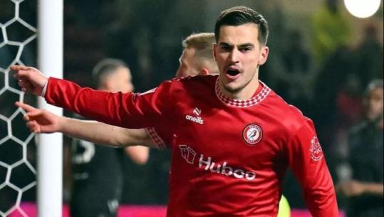 VIDEO/ Tre asiste në fitoren e Bristol Cityt, Anis Mehmeti shkëlqen në Angli dhe i çon 'sms' Sylvinhos