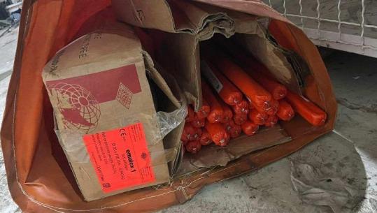 Ishte nisur nga Shqipëria, kapet në Vërmicë të Kosovës një furgon me 300 kg eksploziv (VIDEO)