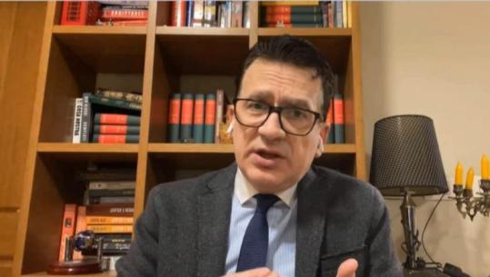 Spahiu: E vetmja opozitë në botë që proteston natën, pasi qeveria ka mbyllur zyrat dhe është në shtëpi