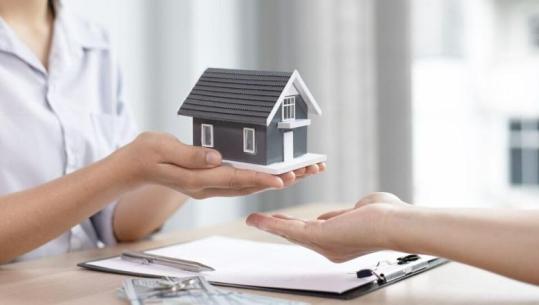 Raporti/ Qytetarët shqiptarë, ndër më pesimistët në Europë për blerje banese gjatë 2025-ës