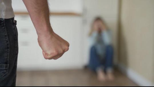 Nis fushata ‘16 ditët e aktivizimit kundër dhunës ndaj grave’! Në Shqipëri 41% e vajzave 18-24 vjeç viktimë të dhunës digjitale