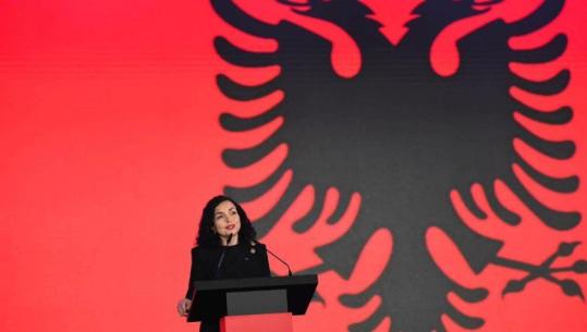 113-vjetori i Pavarësisë, Vjosa Osmani uron: Lavdi heronjve, dëshmorëve e martirëve të kombit tonë