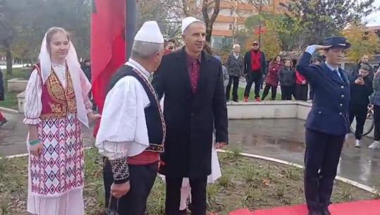 113 vite shtet/ Divjaka feston sot pavarësinë, kryebashkiaku: Ismail Qemali kaloi dhe në trevat tona! Kënaqësi të ngrej këtë flamur