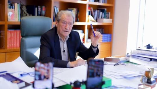 PD nis ‘analizën’ për disfatën e 11 majit, por Berisha nuk dorëhiqet: Zgjedhjet ishin farsë, iki vetëm me votë! Protesta edhe jashtë Tirane