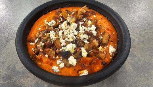 Trahana me dhjamushka dhe salcë speci nga zonja Albana