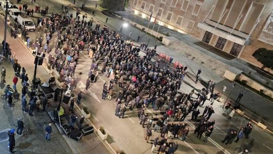 Arbër Shkodra: Protesta e Berishës në Krishtlindje!