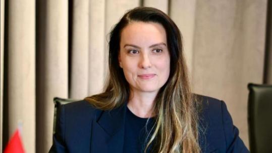 Pedagoge dhe doktorante në Universitetin e Tiranës, Gonxhja uron për detyrën zv.ministren e re të Turizmit, Kulturës dhe Sportit