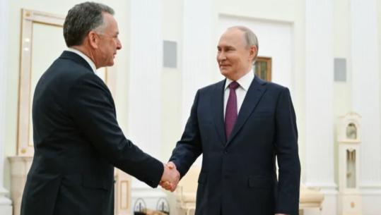 Rusi/ Takimi mes Putin, Witkoff dhe Kushner po vazhdon prej 4 orësh