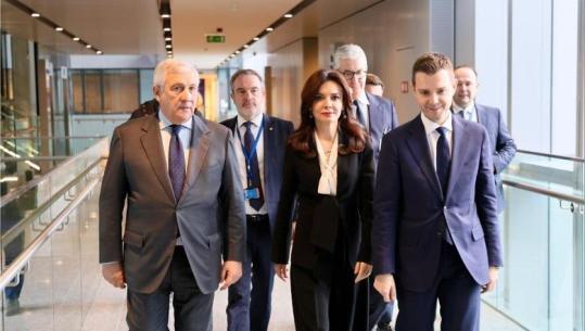 Spiropali nga Brukseli: Shqipëria pret vitin e ardhshëm Forumin e Korridorit VIII