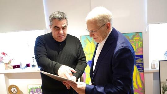 Gonxhja takim me maestro Shlomo Mintz, një nga figurat më të shquara të muzikës klasike botërore! Vitin tjetër 'Violinat e shpresës' do të vijë në Shqipëri