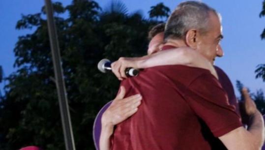 Ish-kryetari i Kuvendit feston 74 vite jetë, Erion Braçe e uron me foton të përqafuar: Burrëria, dinjiteti e kurajo kanë si pikë referimi Gramoz Ruçin