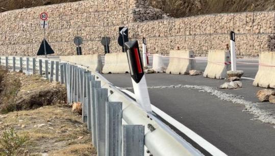 Shembet rruga e re Shëngjin–Velipojë, rrëshqitja e dherave krijon probleme në qarkullim