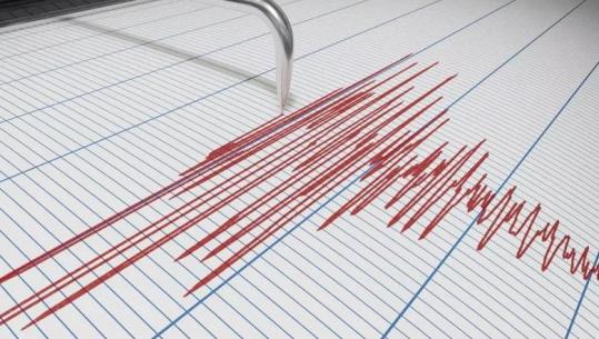 Tërmet me magnitudë 7.6 ballë ‘shkund’ Japoninë, lëshohet paralajmërim për cunami
