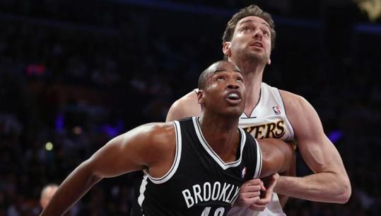 Drama e ish-basketbollistit të NBA, Collins: Kam kancer terminal në tru, më kanë mbetur 14 muaj jetë