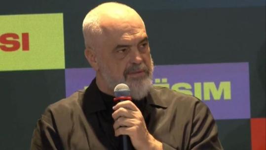 Programet e nxitjes së punësimit/ Rama takim me të rinjtë: 2200 djem e vazja që përfitojnë nga garancia rinore e qeverisë për 4 vite