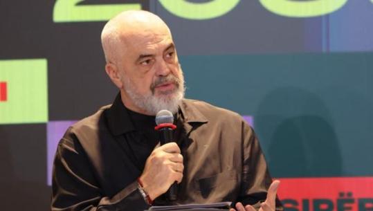 Punësimi/ Rama: Në 5 vite 42 mijë të rinj të punësuar përmes zyrave të punës! Celulari bën mrekulli, por ka zanate që i bën veç njeriu