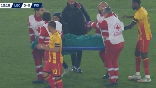VIDEO/ Dëmtohet Medon Berisha, largohet nga fusha mes lotësh dhe me barelë! Lecce mposht Pisan