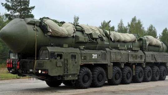 Kievi: Moska synon të prodhojë në masë raketën balistike bërthamore Oreshnik