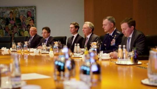 Berlin/Përfundojnë bisedimet SHBA-Ukrainë ! Witkoff dhe Kushner takohen me liderët evropianë në mbrëmje