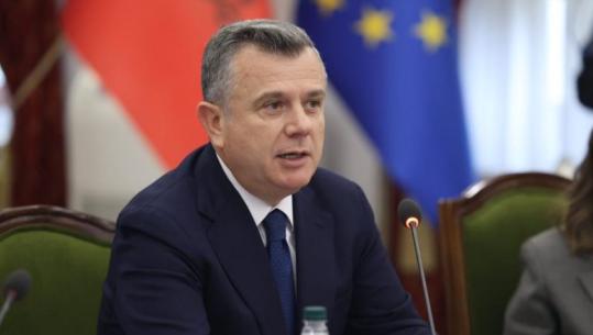 FRESSH feston 34-vjetorin, Taulant Balla: Shkollë politike dhe rreze shprese për të rinjtë shqiptarë