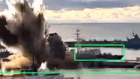 Lufta/ Ukraina shkatërron nëndetësen ruse ‘Sea Baby’ në portin e Novorossiysk (VIDEO)