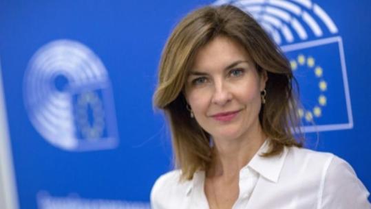 Hetimet për skandalin 'Qatargate', Parlamenti Evropian i heq imunitetin eurodeputetes italiane, Alessandra Moretti