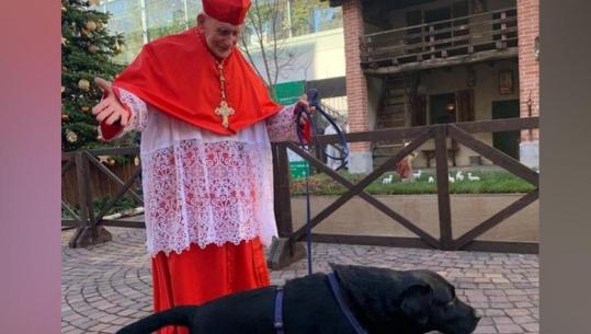 Corriere della Sera për kardinalin Ernest Simoni: U dënua me vdekje në Shqipëri pas meshës për ish-presidentin Kennedy