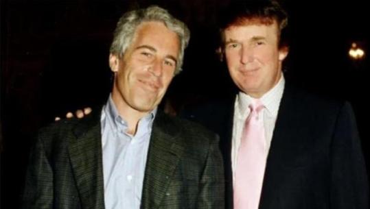 Rasti Epstein, zbulime të reja rreth Trump, ai udhëtoi të paktën 8 herë me avionin e financierit 