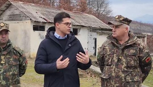 Vengu në Burrel, inspekton repartin e vjetër ku do të ngrihet qendra e re operacionale e Batalionit III të Regjimit të Këmbësorisë së Veriut