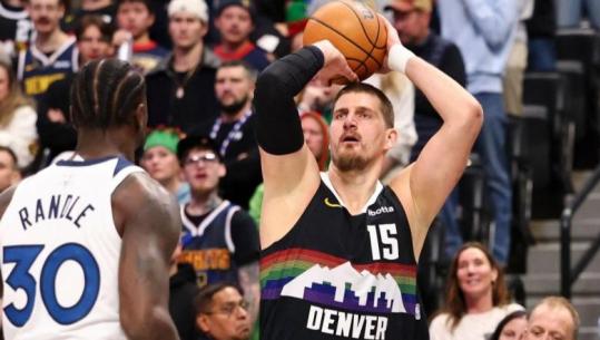NBA/ Jokic i shkëlqyer me 56 pikë, Denver mposht Minnesotën! Durant dominon përballjen me LeBron James