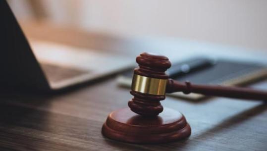 I akuzuar për vrasje, trajtime mizore të shqiptarëve e bastisje, Sllagjan Trajkoviq dënohet me dhjetë vjet burgim për krime lufte në Vushtrri