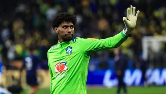 Milani tentoi Hugo Souzën, oferta u refuzua nga Corinthians dhe portieri brazilian