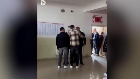 Zgjedhjet në Kosovë/ Përleshje mes votuesve në Gjilan, ndërhyn policia (VIDEO)