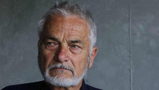 Pas polemikave në rrjet, Viktor Zhusti sqaron ‘episodin’ me Adriatik Lapajn: Të dashur miqtë e mi të vjetër dhe ju, “armiqtë” e rinj  