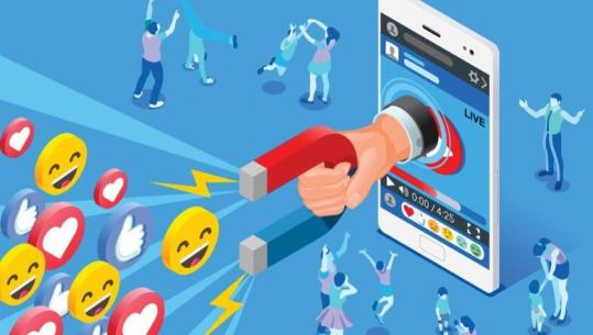 Fëmijët shqiptarë, si po rriten me algoritme