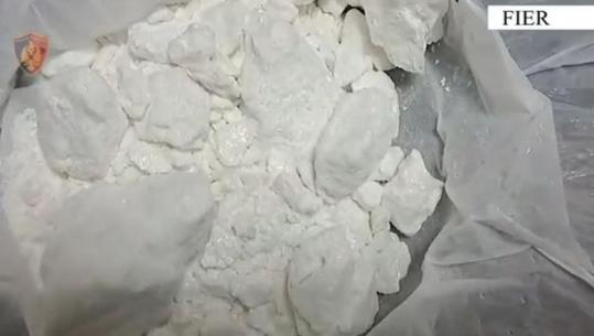 Shiste kokainë në doza, arrestohet 26-vjeçari në Fier! Tentoi të arratisej gjatë operacionit të policisë (EMRI)