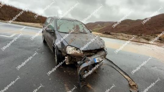 Rrëshqitje dherash në aksin Qukës-Qafë Plloçë, bien edhe mbi një makinë