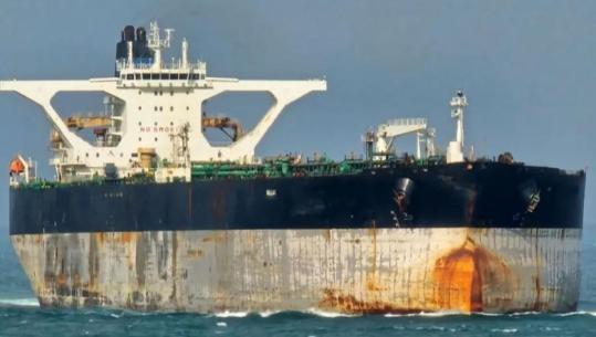 Prag tensionesh në Atlantik? Rusia dërgon marinën ushtarake, shoqëron anijen cisternë që po ndiqet nga SHBA