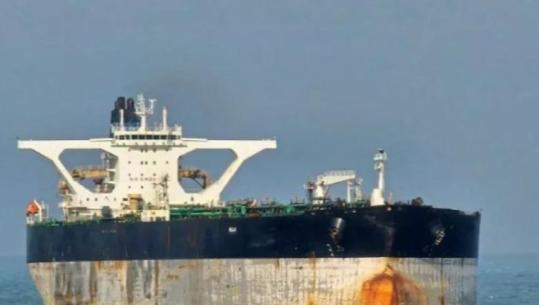 SHBA godet sërish! Sekuestrohet anija cisternë me flamur rus, Hegseth: Bllokada ndaj naftës së Venezuelës mbetet në fuqi!