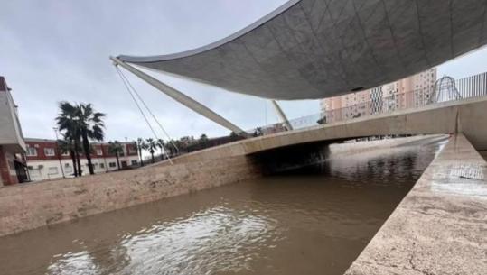 Ardian Zhamo: Pse u mbyt Durrësi sipas inxhinierit që ka drejtuar për 20 vjet Ndërmarrjen e Bonifikimit dhe ndërtimin e Hidrovorit