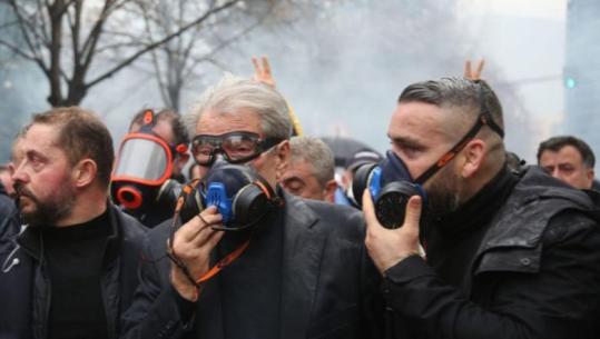 8 Janari në PD dhe keqkuptimi i rrezikshëm i “Shumicës” dhe “Pakicës”