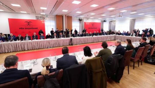 Eduard Zaloshnja: Pema e qershisë në Burgun e Burrelit dhe Delta Force