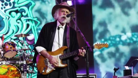 “E mposhti kancerin me guxim”, ndahet nga jeta kitaristi i famshëm, Bob Weir