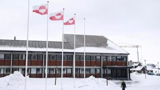 Media: Mbretëria e Bashkuar po negocion me aleatët e BE-së për të dërguar trupa evropiane në Groenlandë