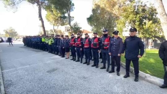 Aktivitet në Fier për 113-Vjetorin e Policisë, bëhen bashkë drejtues të ‘Bluve’, përfaqësues të pushtetit vendor dhe qytetarë