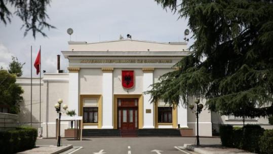  Më 19 janar rikthehet Parlamenti/ PD mbylli vitin me bojkot, PS me paralajmërime. 2 reforma në vështirësi