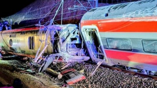 Aksident hekurudhor në Spanjë, dy trenat përplasen me njëri-tjetrin! 24 viktima dhe 75 të plagosur