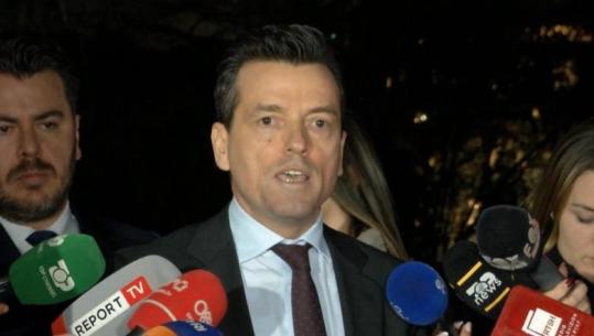 Shehaj: Ardhja e Ballukut në sallë një trup! Socialistët janë të lumtur për letrën e Trump, por e njëjta i ka shkruar dhe diktatorit të Bjellorusisë