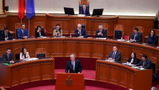 Roland Bejko: Sali Berisha dhe eunukët e tij votuan si çeçua për Ramaduron